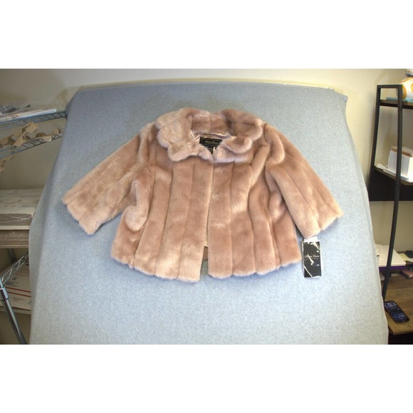 Womans Terry Lewis Classic Luxuries short faux fur coat in Dusty Rose Size Large - Picture 1 of 7